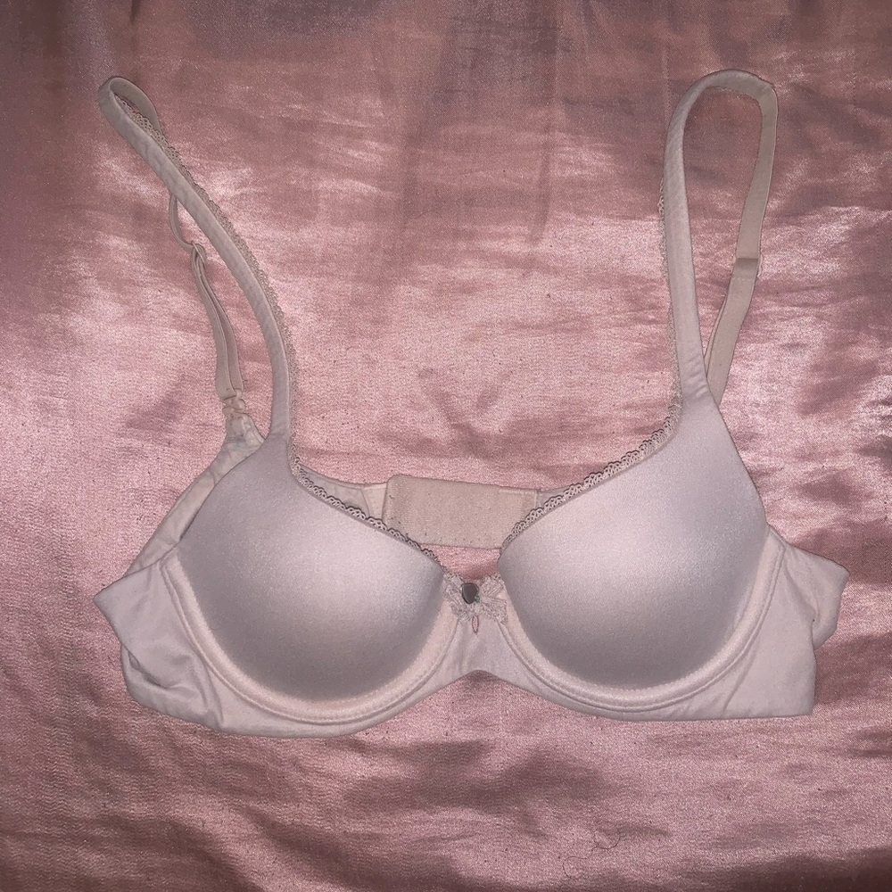 Victoria's Secret Nude Lace Trim Bra